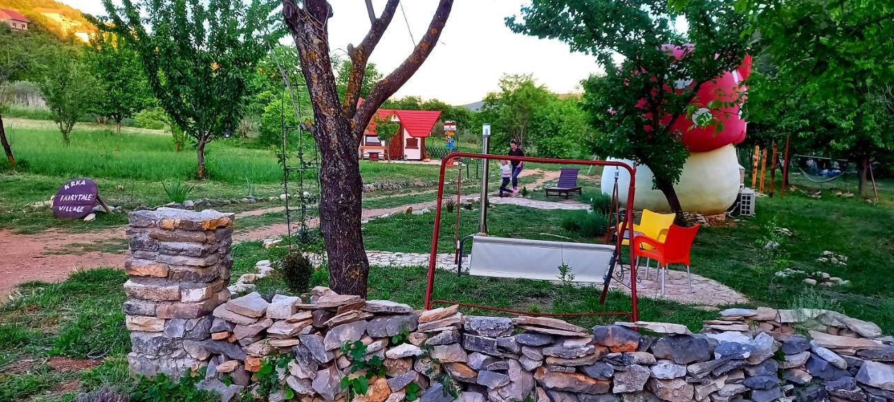 Campingplatz Krka Fairytale Village *